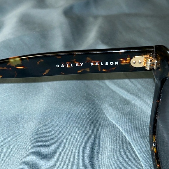 Bailey Nelson Elizabeth - Picture 3 of 4